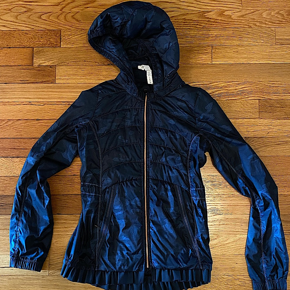 Lululemon Jacket sz4 Blue